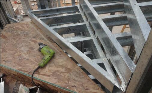 樓梯結(jié)構(gòu)板安裝圖